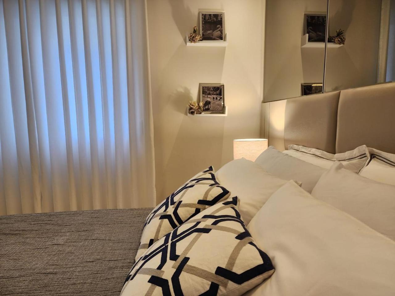 Apartamento Lar Do Ozzy Com Lareira No Centro De Gramado! Exterior foto